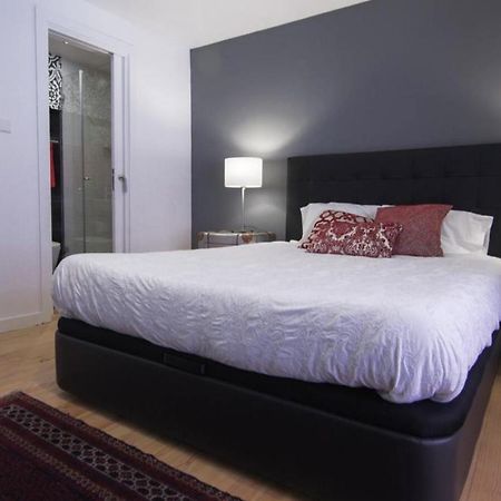 Chiado/Bairro Alto 2 Bedroom Apartment Lisbona Esterno foto